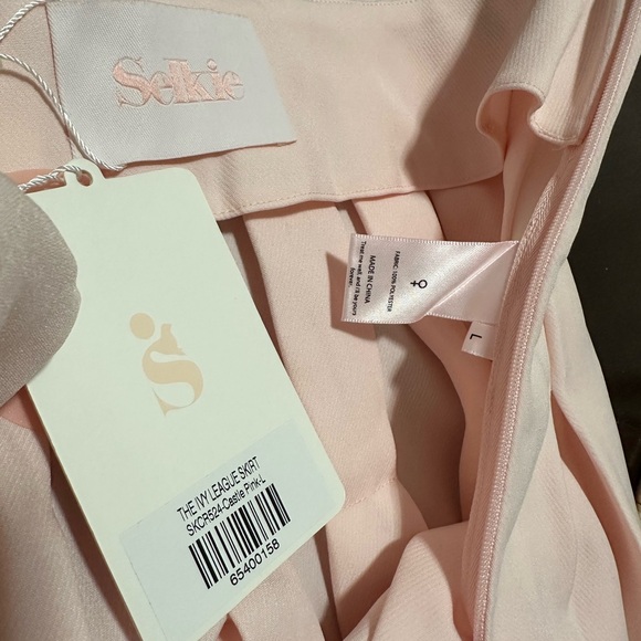 The Castle Pink Ivy League Skirt - Picture 3 of 3